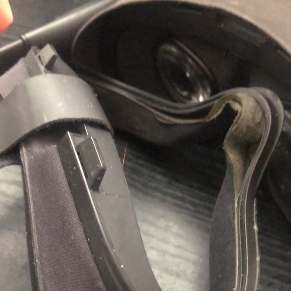 Oculus quest 1 - Picture 3 of 3